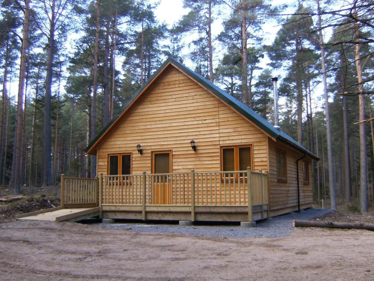 Cairngorm Lodges Aboyne Exterior photo