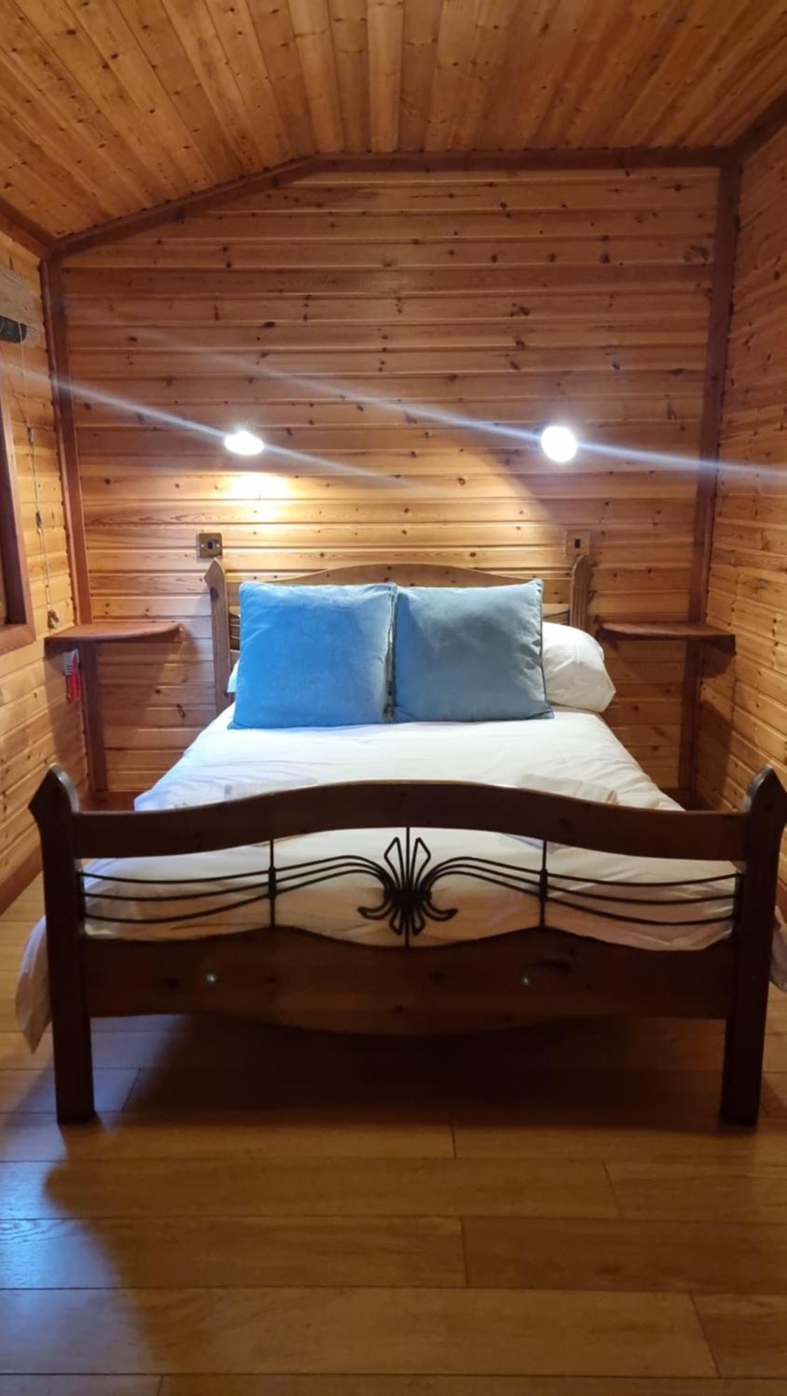 Cairngorm Lodges Aboyne Exterior photo